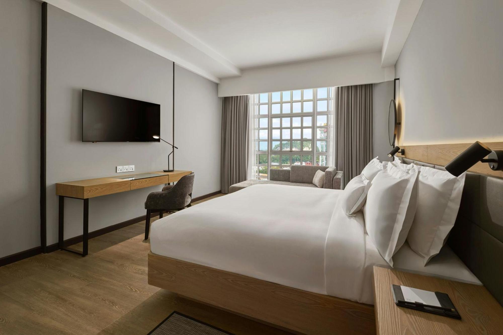 Ac Hotel By Marriott Ипох Екстериор снимка