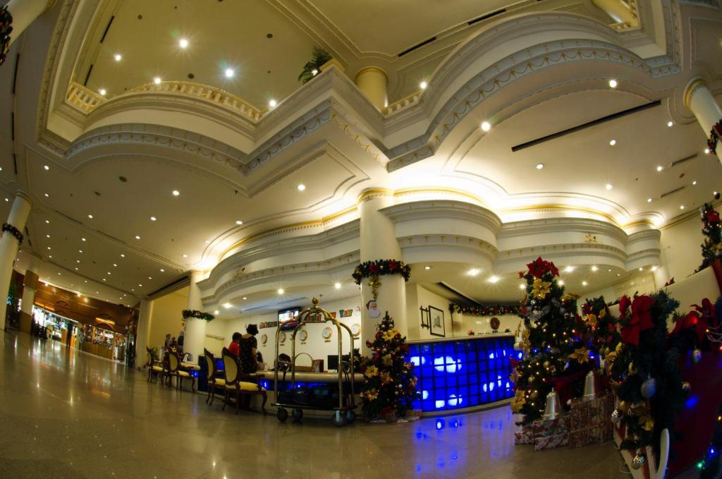 Ac Hotel By Marriott Ипох Екстериор снимка