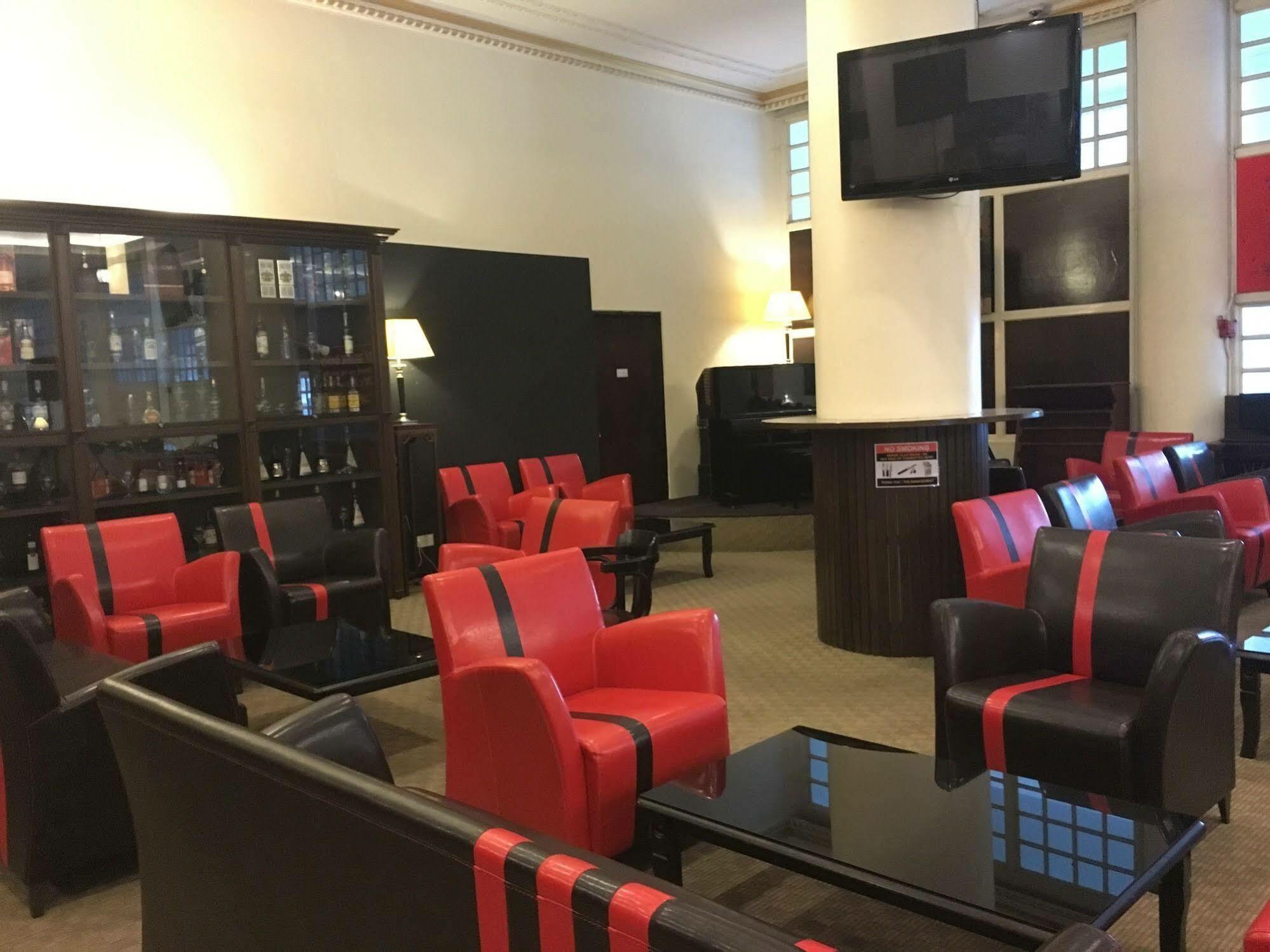 Ac Hotel By Marriott Ипох Екстериор снимка