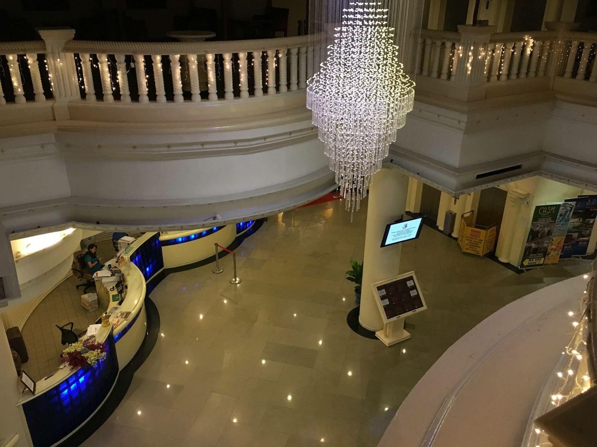 Ac Hotel By Marriott Ипох Екстериор снимка